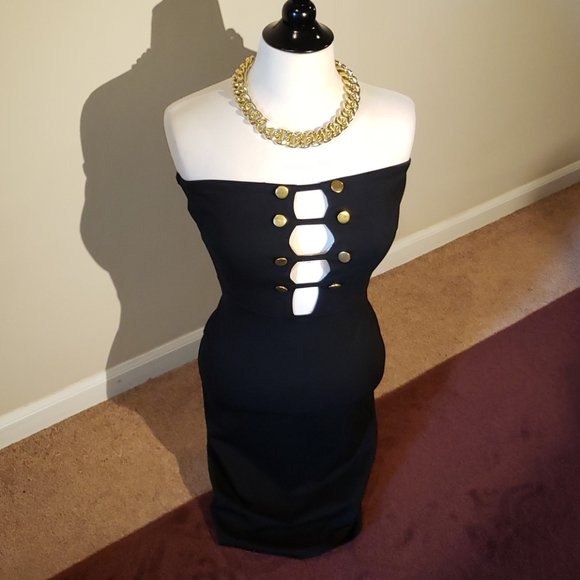 OBOE DRESS with Nicklas - Picture 2 of 16